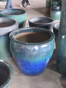 [Leo Nguyen Le] - Vente en gros de sets de poteries émaillées artisanales avec un nouveau design de pot de fleurs pour la décoration de la maison/du jardin - Product Image 2