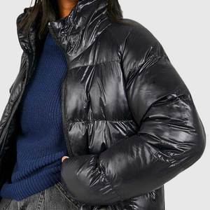 Veste matelassée OEM de haute qualité pour femmes, respirante et de nouveau design pour l'hiver, fermeture à glissière grande taille, courte longueur - Product Image 5