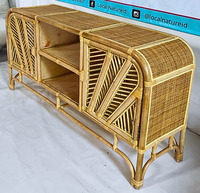 Table console en rotin naturel fabriqué à la main avec étagères et portes décoratives-Meuble de rangement tissé rustique