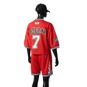 Conjunto de Pantalones Cortos de Fútbol para Mujer, Premium, 180 GSM, Malla de Poliéster Transpirable, Diseño de Paneles Rojos y Blancos, Logotipo Personalizado, Conjuntos para Mujer 100% Algodón - Product Image 5