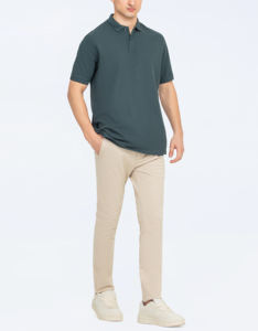 Polo de manga corta para hombre, Polo moderno de tela transpirable con bordado de logotipo personalizado de tela de piqué de algodón de corte regular - Product Image 2