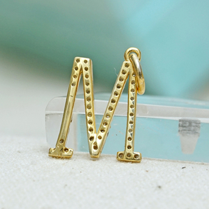 Pendentif en forme de lettre M, pendentif en diamant fait à la main, pendentif en argent Sterling, pendentif en forme de breloque initiale, vente en gros - Product Image 6