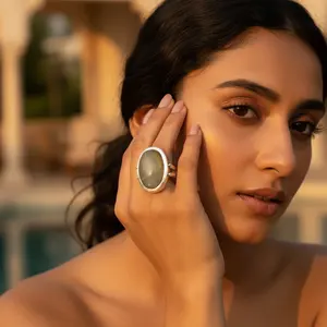 Anillo de Moda Chapado en Oro Rosa y Rodio para Mujer con Incrustaciones de Piedras, Regalo - Product Image 3