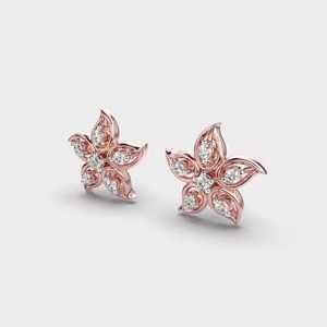 Boucles d'oreilles à tige en diamant de laboratoire rond à motif de fleurs en or 14 carats pour femmes Bijoux élégants Idée cadeau - Product Image 4