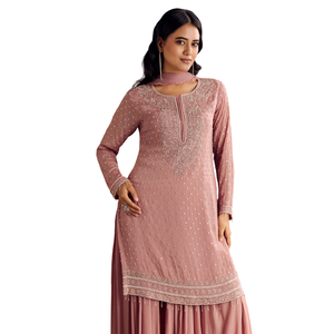 ชุดสีชมพูเคอร์ตาพร้อมปักลายพาลาซโซและเลื่อมดูพัตต้าเครื่องแต่งกายแบบชนเผ่าสำหรับผู้หญิงชุดปาร์ตี้ออกแบบได้ตามต้องการ - Product Image 2