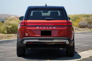 2023 REVEAN RIS SUV AWD Lithium Battery Leather Seats R18 Tires 6 Seats <b>Panoramic</b> Sunroof - Product Image 2