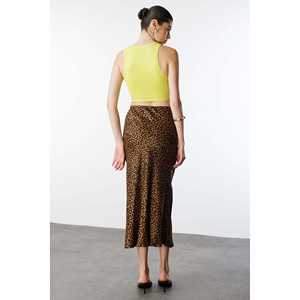Falda midi con estampado leopardo - Product Image 5