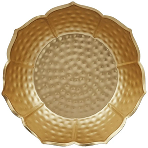 Decoraciones navideñas y de Diwali Portavelas de metal grande con forma de cuenco dorado con diseño martillado Portavelas Urli - Product Image 3