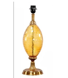 Lámpara de mesa con diseño de elefante de aluminio con acabado dorado, Lámpara decorativa de Metal para interiores para dormitorio, sala de estar, Base de bombilla E14, alimentación de CC/CA - Product Image 1