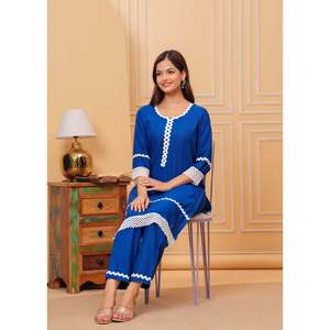 Mujer Azul Encaje Trabajo Algodón Kurta y Pantalón Conjunto - Product Image 1