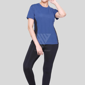 Camiseta Deportiva de Manga Corta para Mujer, de Secado Rápido y Tejido Transpirable, Colores y Diseños Personalizables, Hecha en Pakistán - Product Image 2