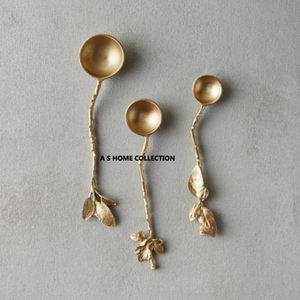 Mango de mármol Acero inoxidable Dorado Brillante Martillado Decorativo Cuchara de lujo Cuchillo Tenedor Juego de cubiertos - Product Image 4