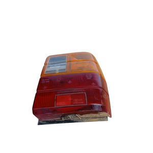 ไฟท้ายซ้าย FIAT Uno 2nd Series 7700413 156A2000 (89>95) - Product Image 1