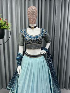 Vente chaude Readymade Designer Indien Lehenga Choli Avec Dupatta Filet Doux Avec Sequin Travail De Mariage, Fête Porter Bollywood Outfit - Product Image 2