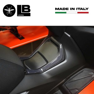 Adesivi Protettivi 3D Laterali per Poggiapiedi Anteriore Honda Forza 300, Decorazioni Serbatoio Compatibili con Honda Forza 300 - Product Image 4
