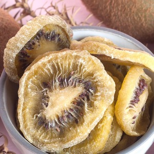Vente en gros de kiwis séchés frais et sucrés traités hygiéniquement pour une qualité de kiwis séchés disponibles pour une livraison rapide - Product Image 4