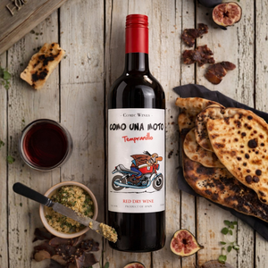 Como Una Moto - Vino Rosso Secco 100% Tempranillo 11% ABV Vino Rosso Spagnolo 750ml - Product Image 3