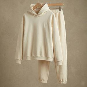 Wholesale Custom Heavyweight <b>Velvet</b> <b>Tracksuit</b> <b>Women</b> for Luxury Streetwear Blank Skinny Fit Above Knee Hoodie Jogger Set - Product Image 1