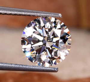 Diamante cultivado en laboratorio de 2 quilates con certificado IGI DEF VVS CVD TIPO 2 Laboratorio de corte redondo Fabricación de joyas finas de diamante - Product Image 2