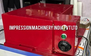 Suministro de fábrica Horno DTF para curado en polvo adhesivo Impresión textil Telas de algodón y poliéster Prendas y prendas de vestir - Product Image 3