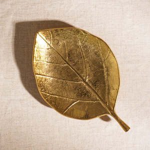 Plateau décoratif en feuille métallique dorée classique de haute qualité, plateaux multifonctionnels en aluminium pour servir - Product Image 6