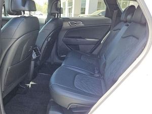 Sportage X-Line AWD 2024 Blanco Impecable Usado con Techo Solar, Arranque Remoto, Asientos de Cuero, Interior Oscuro, Tecnología Automática - Product Image 6