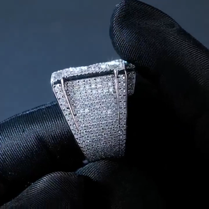 Anillo de Plata de Ley 925 con Letra Personalizada, Estilo Iced Out, con Diamantes Moissanite VVS, Brillante, de Lujo, Estilo Hip Hop - Product Image 5