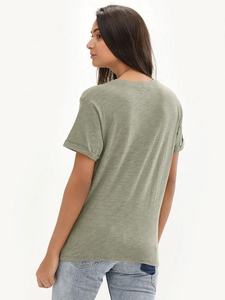 Precio al por mayor moda 100% algodón camiseta mujer camiseta Top tendencia personalizada bordado mujer camiseta - Product Image 3