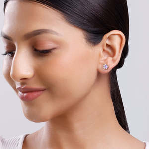 ต่างหูเม็ดเดี่ยวดอกรอยัลสีเงินอินเทรนด์เพทายประดับเพชรที่มีลวดลายเรขาคณิตสำหรับงานแต่งงานงานหมั้นหรืองานเลี้ยง - Product Image 3