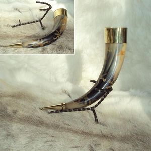 Cuerno para beber de estilo animal Cuerno de búfalo pulido con detalle de latón moldeado Tipo de vidrio y hueso - Product Image 2