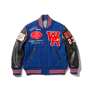 Vestes Varsity Letterman personnalisables avec étiquettes en chenille et logos brodés Matériau en duvet confortable - Product Image 1