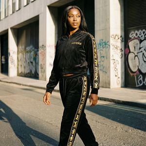 Conjunto de Chándal con Capucha para Mujer, Peso Medio, Estampado Sólido, Ecológico, 320 g/m², de Terciopelo, Cortavientos, Estilo Urbano Holgado, Personalizable, Venta al por Mayor 2026 - Product Image 5