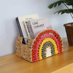 Panier en jacinthe d'eau fait à la main, organisateur décoratif prêt pour les cadeaux, léger et durable, exportateur en gros - Product Image 6