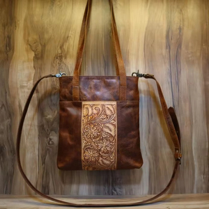 Sac fourre-tout en cuir de vachette de grande capacité fermeture à glissière/bouton Logo personnalisé sculpture usinée à la main Double pour voyage avec chaînes - Product Image 1