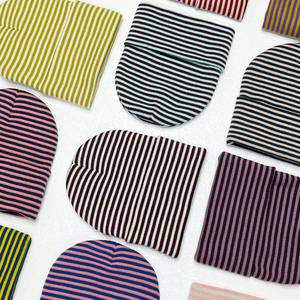 Gorro de Invierno de Punto Acrílico con Logotipo Bordado Personalizado de Alta Calidad, Gorro de Diseñador Unisex Informal para Viajes - Product Image 2