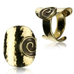 Adjustable Ethnic Tribal Design Metal Decorative Accessory Antiqued Hammered Brass Spiral Finger Ring Resin <b>Frame</b> <b>Frame</b> for Home - Product Image 2