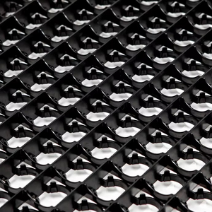 Le plateau de setter en plastique ABS de haute qualité peut contenir 150 œufs et s'intègre dans le chariot de setter à l'état neuf - Product Image 5