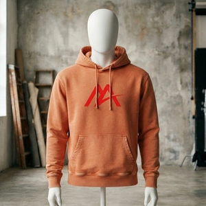 เสื้อฮู้ดดี้ผู้ชาย MATTIERA สีส้มไหม้ฟอก ปักโลโก้สีแดง ผ้าฝ้ายฟลีซ 100% สไตล์สตรีทแวร์ เสื้อฮู้ดแบบมีฮู้ด สั่งทำได้ - Product Image 4