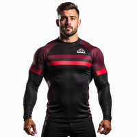 MMA Rash Guards Obtenez un style personnalisé Obtenez du matériel sublimé personnalisé Vente en gros Vêtements d'entraînement sportif de combat pour les séances d'entraînement