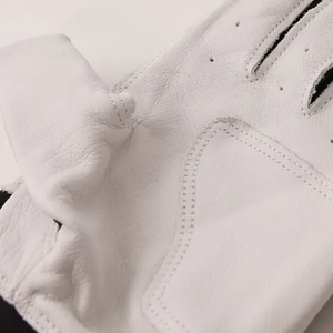 Gants de frappe de baseball à double couche Grip Cool Mesh Technologie de circulation d'air Matériau en bambou pour de longues séances d'entraînement confortables - Product Image 4