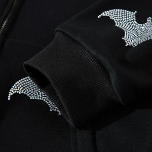Sweat à capuche pour homme en coton 100% noir avec broderie de strass, logo et couleur personnalisés, respirant, séchage rapide, streetwear décontracté - Product Image 4