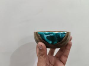 Bol de service en bois et résine époxy, design moderne, fabriqué à la main en Inde, vaisselle, vente en gros, prix abordable, bonne qualité - Product Image 2