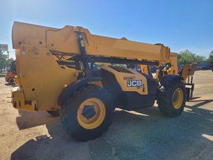 2018 510-56 Used Telehandler Reliable Industrial Lifting Equipment Wholesale - Product Image 3