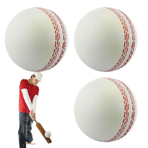 Balle dure de cricket avec logo personnalisé balles de quilles de cricket en cuir de qualité supérieure cousues à la main fabriquées au Pakistan - Product Image 6