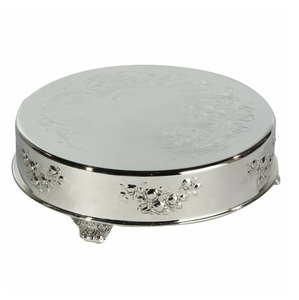 Hot New Design Luxury Style Soporte de pastel de aluminio Diseño decorativo en relieve Nuevo estilo Mejor soporte de pastel de bajo precio. - Product Image 5