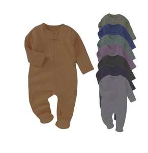 Mameluco infantil de algodón orgánico con enclavamiento, mono con cremallera para bebés, suave, transpirable, tamaños personalizables, suministro a granel listo - Product Image 1