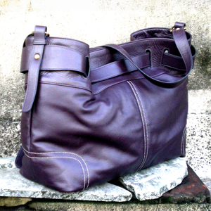 Bolso de mano de cuero de vaca de alta calidad para mujer Diseño de hombro cruzado informal con forro de algodón Bolsos elegantes abiertos - Product Image 3