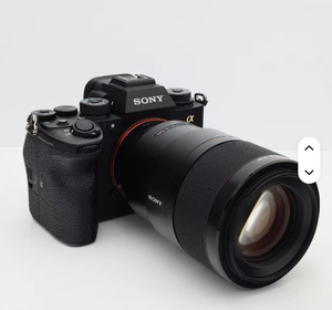 NUEVA CÁMARA SIN ESPEJO ALPHA A1, EMPUÑADURA VERTICAL, LENTE MACRO G MASTER DE 90 MM F2.8 - Product Image 2