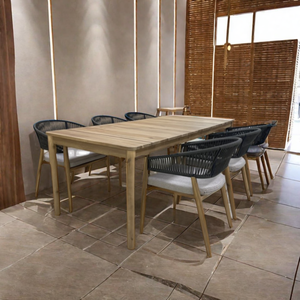 ชุดโต๊ะรับประทานอาหารไม้เนื้อแข็งสไตล์มินิมอลเฟอร์นิเจอร์ร้านอาหารที่จําเป็นผลิตในเวียดนามวัสดุไม้ที่ทนทาน - Product Image 5