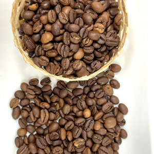 Granos tostados orgánicos de Vietnam Arábica Aterciopelados y vibrantes con notas de chocolate y cítricos de calidad al por mayor a granel - Product Image 3